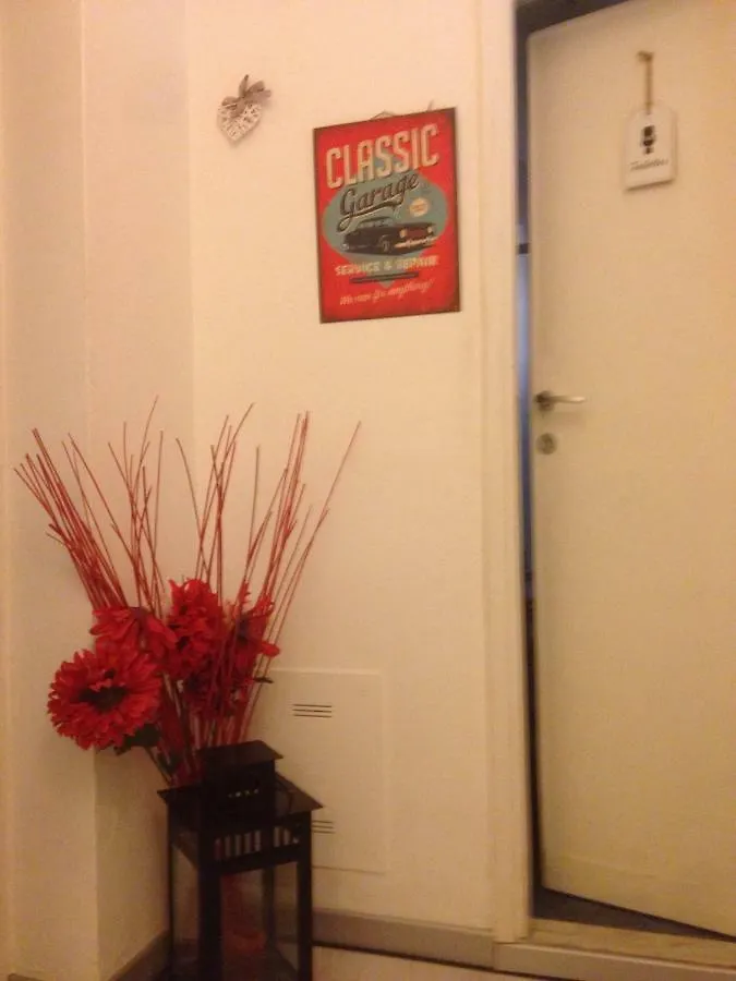 Casa Grazia-Near Smn Station Apartment Florence